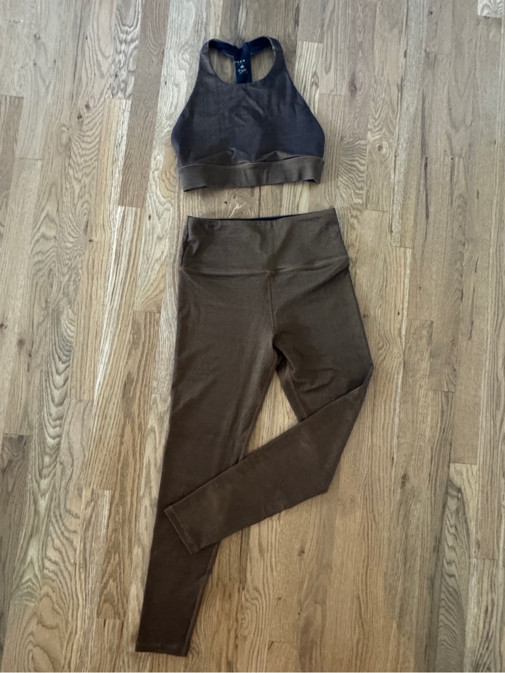 Brown Ribbed High-Waist Leggings & Matching Sports Bra Set